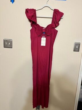FARM RIO Ruffled Strap Maxi Dress in Deep Berry